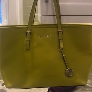 Michael Kors Tote